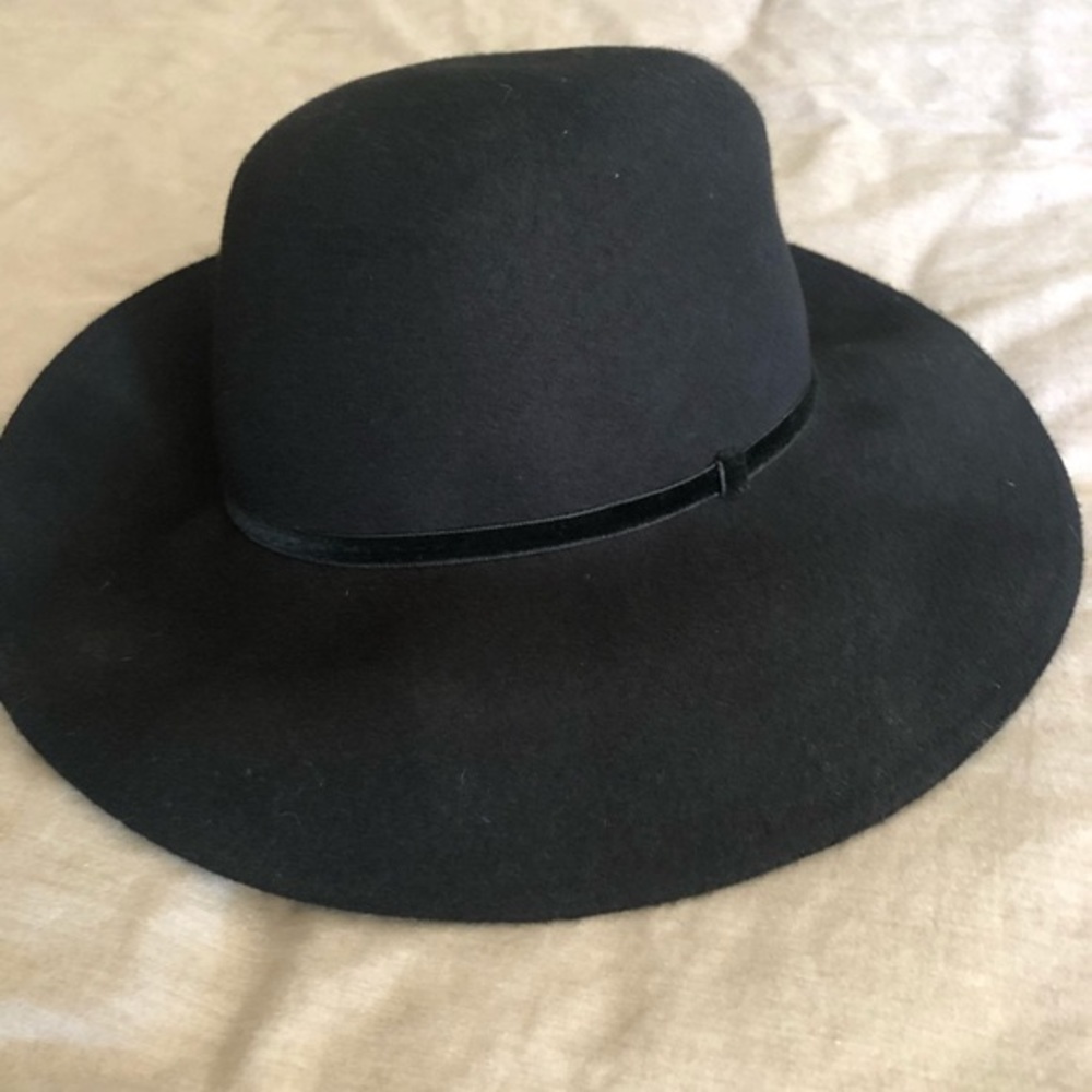 Ecote Wool Floppy Hat